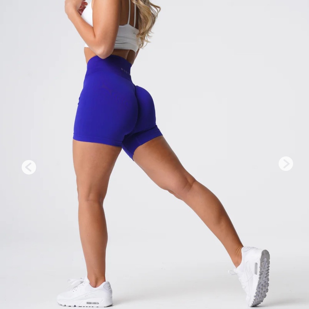 NVGTN Solid Seamless Shorts
